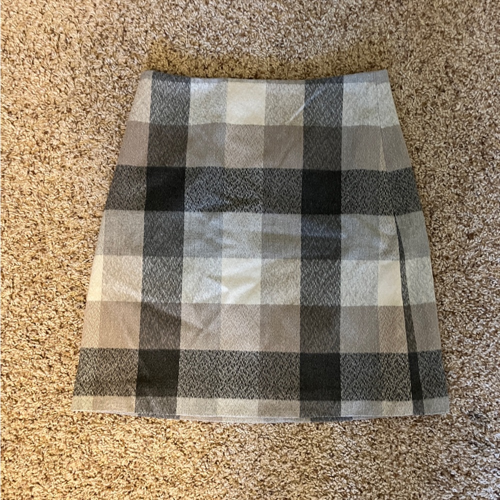 LOFT Plaid Mini Skirt in Gray and Black